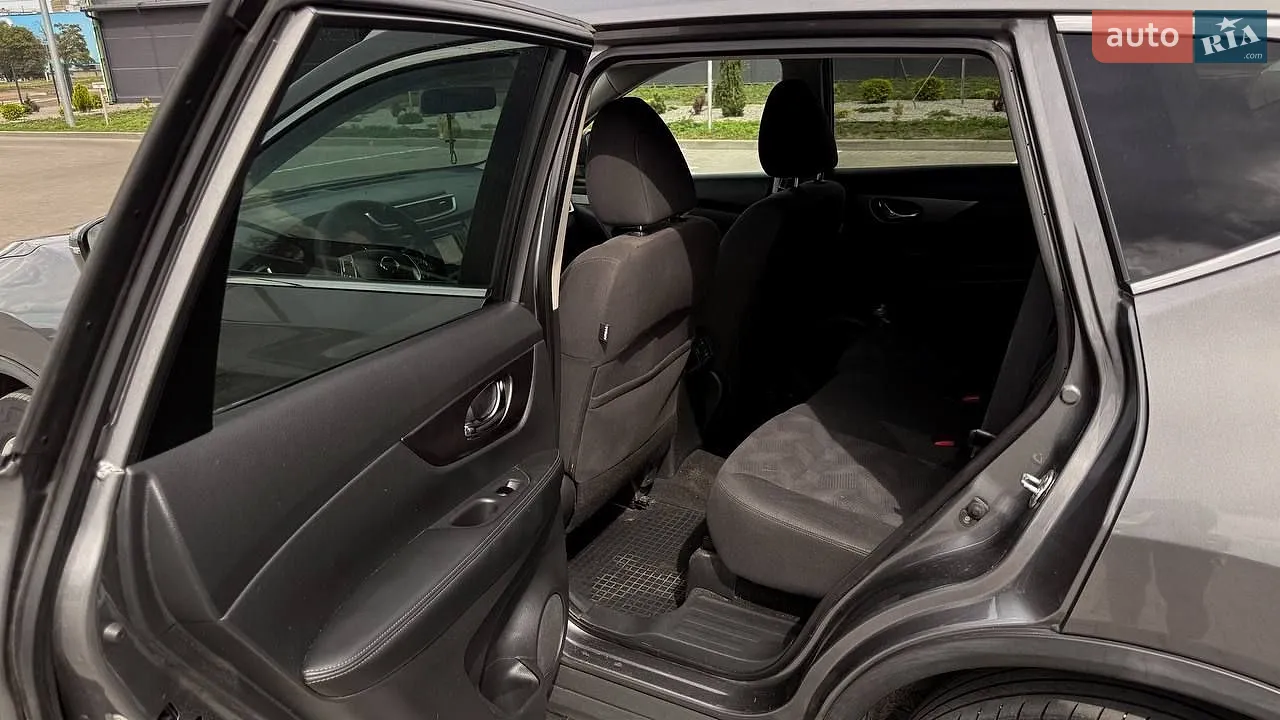 2016 Nissan Rogue - мініатюра 12