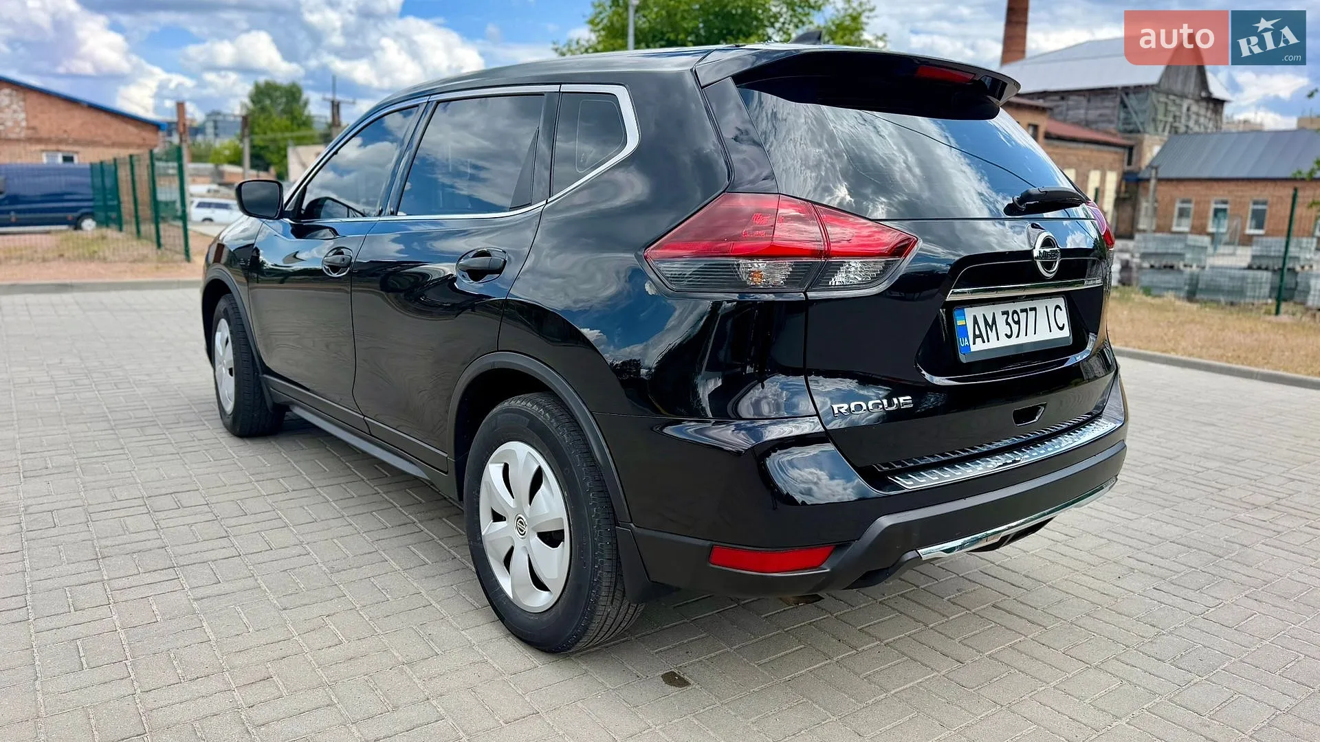 2018 Nissan Rogue - мініатюра 10
