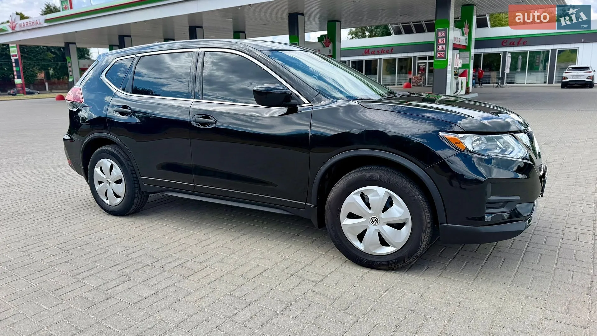 2018 Nissan Rogue - мініатюра 18