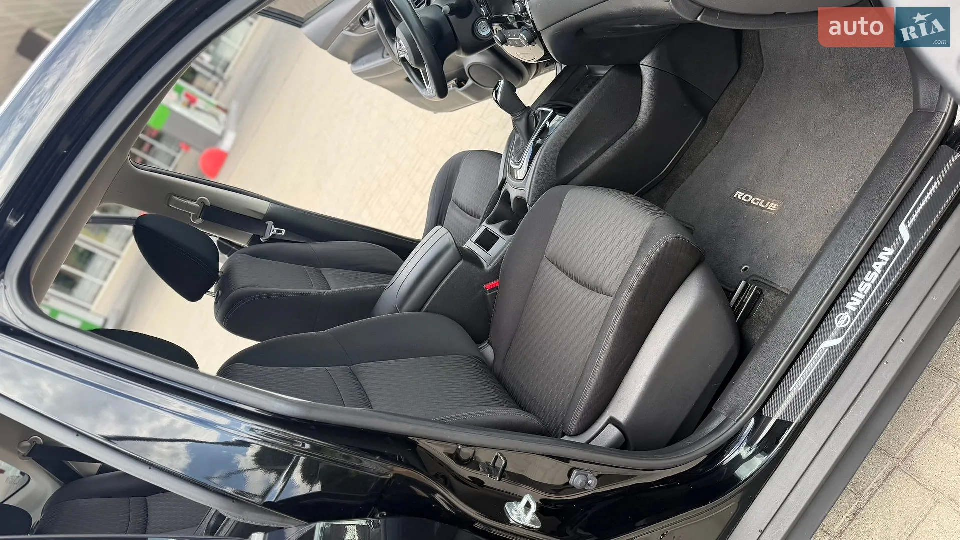 2018 Nissan Rogue - мініатюра 29
