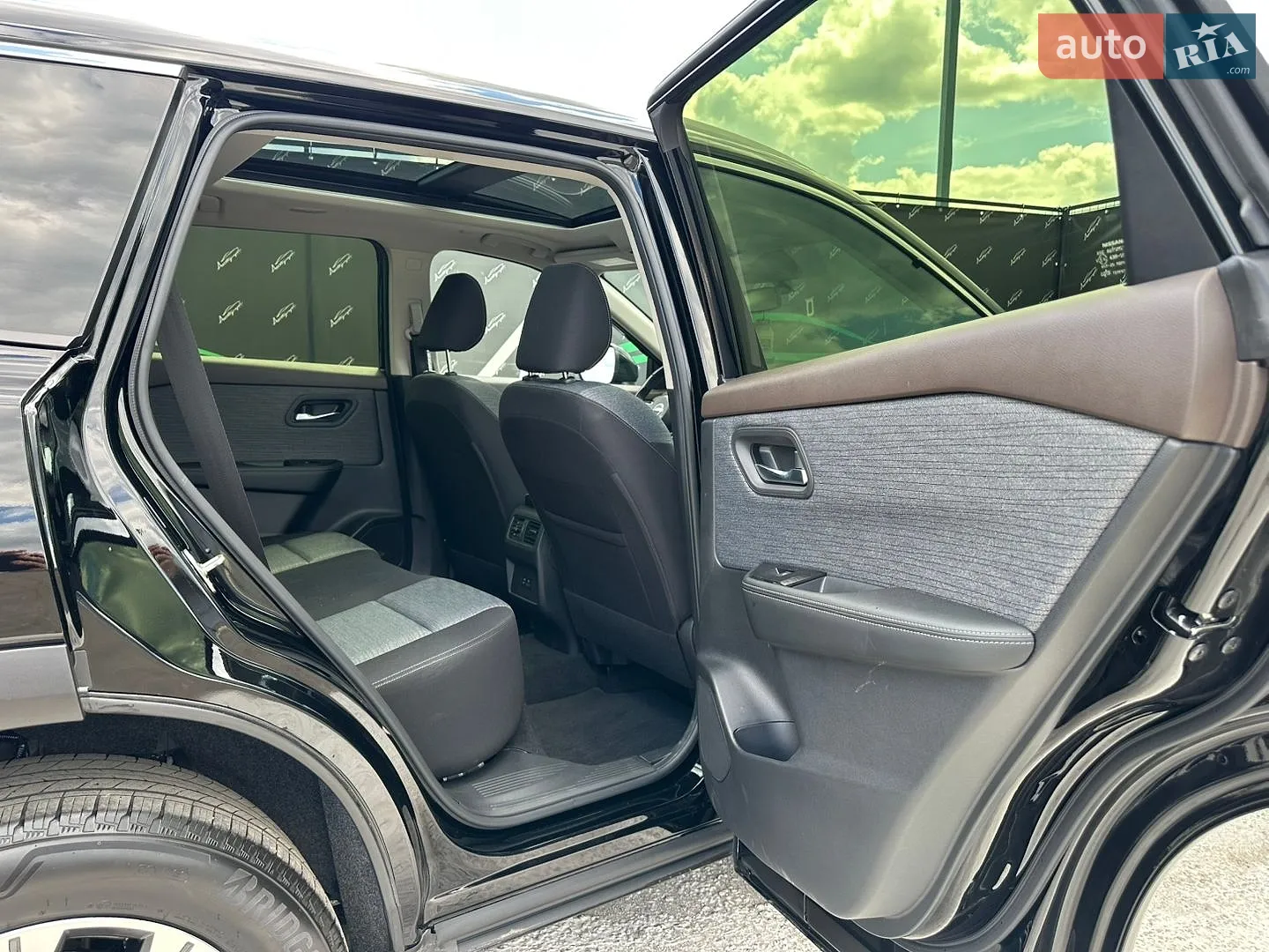 2023 Nissan Rogue - мініатюра 27
