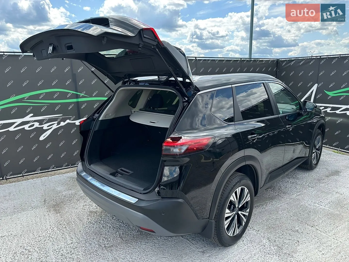 2023 Nissan Rogue - мініатюра 30