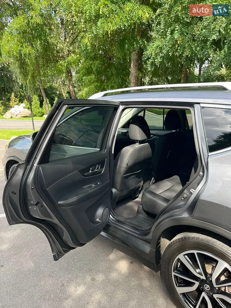 2018 Nissan Rogue - мініатюра 16