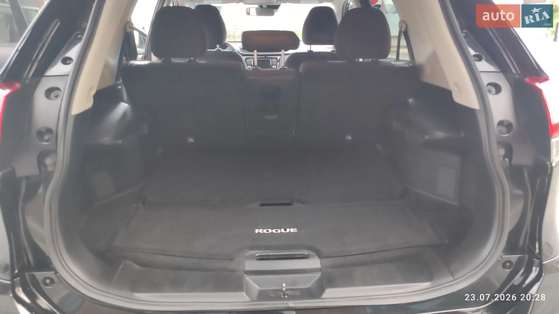 2019 Nissan Rogue - мініатюра 14
