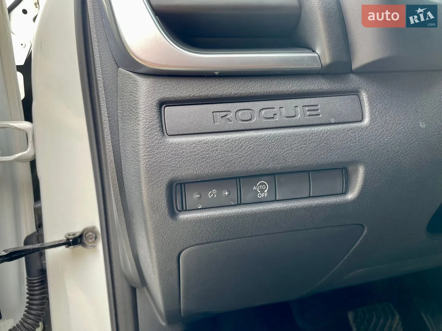 2022 Nissan Rogue - мініатюра 13