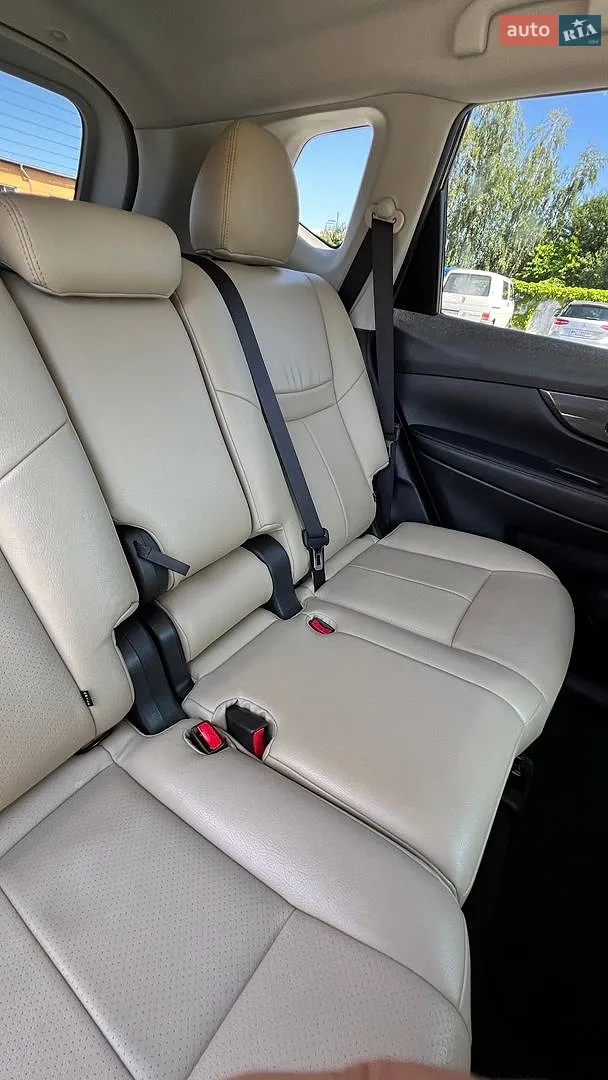 2019 Nissan Rogue - мініатюра 30