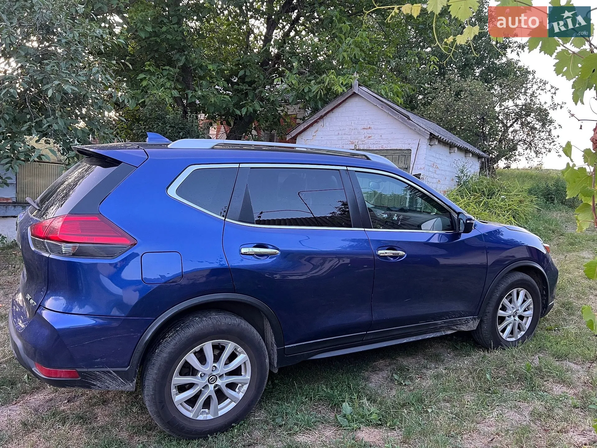 2017 Nissan Rogue - фото 1
