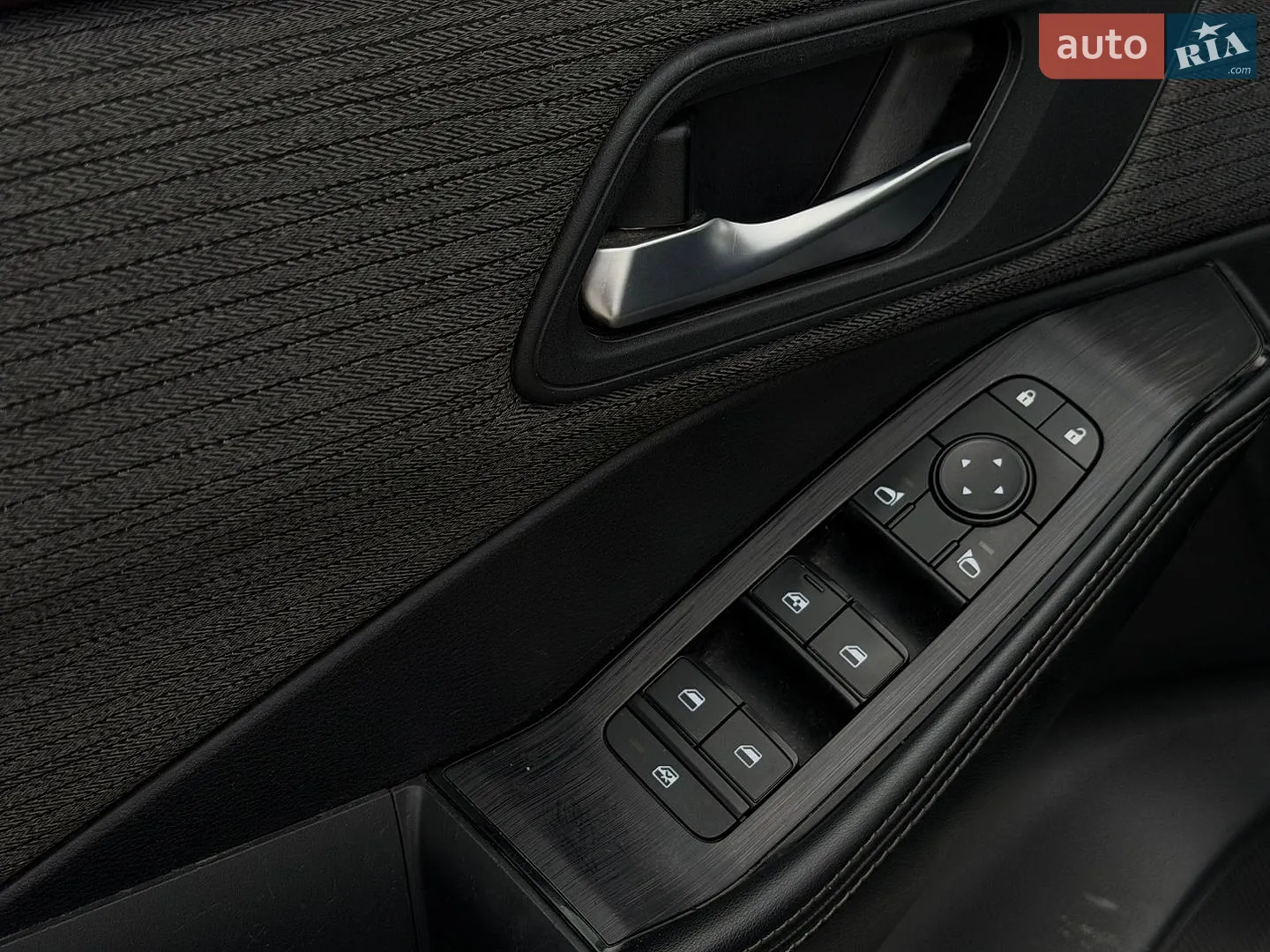 2021 Nissan Rogue - мініатюра 14