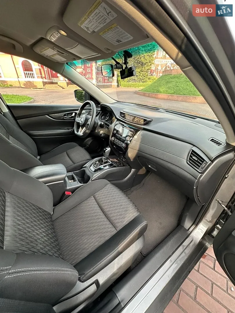 2016 Nissan Rogue - мініатюра 19
