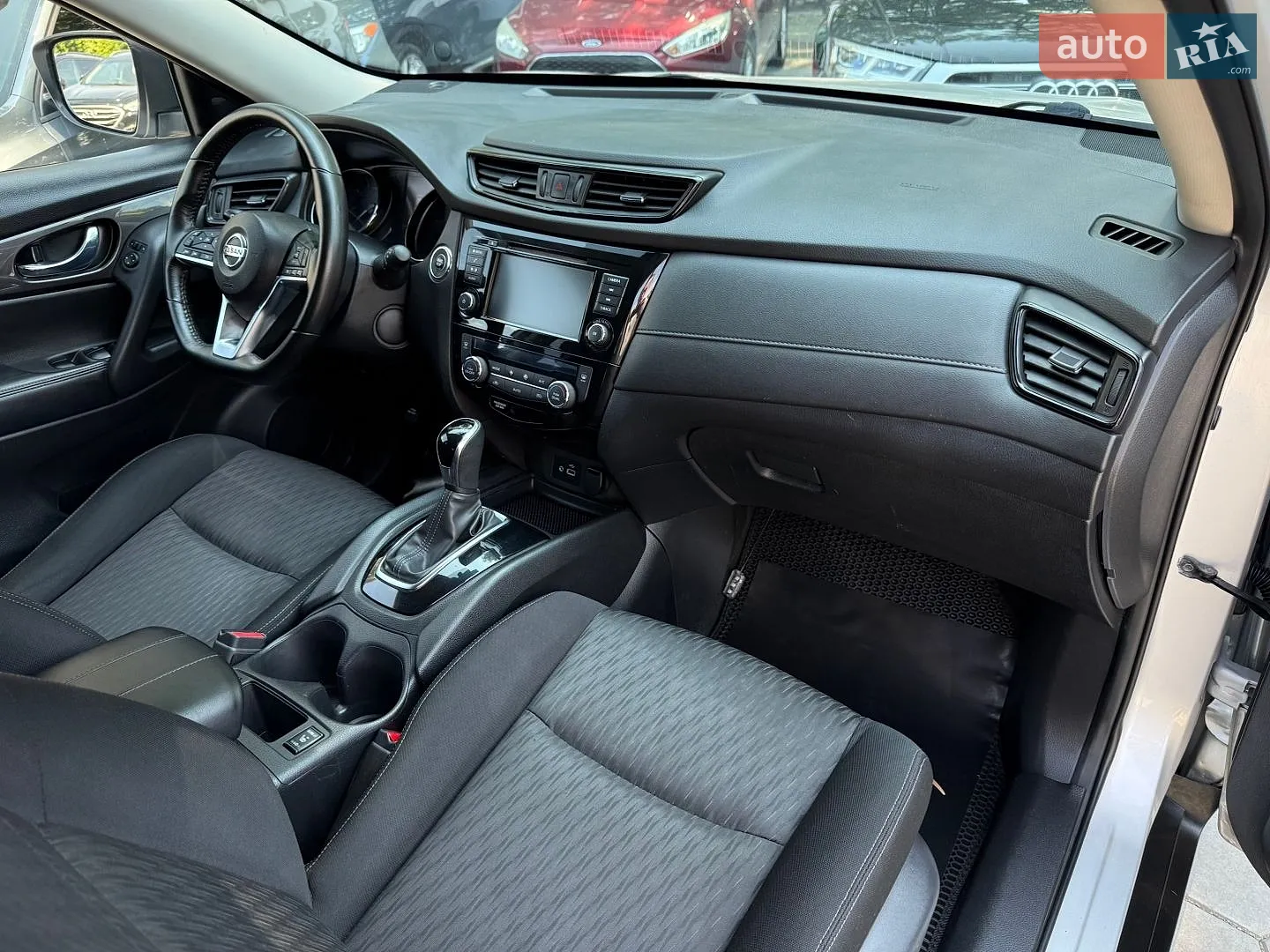 2018 Nissan Rogue - мініатюра 24