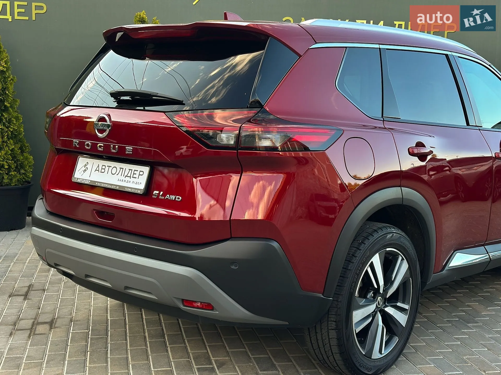 2021 Nissan Rogue - мініатюра 21