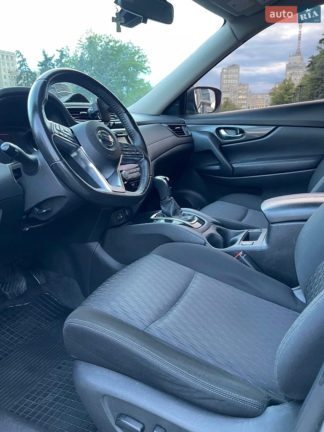 2018 Nissan Rogue - мініатюра 20