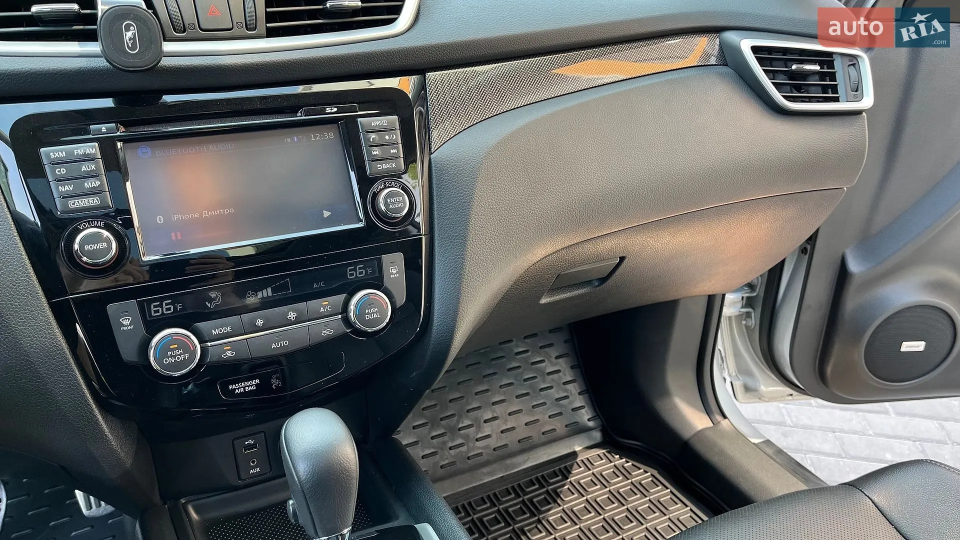 2016 Nissan Rogue - мініатюра 41