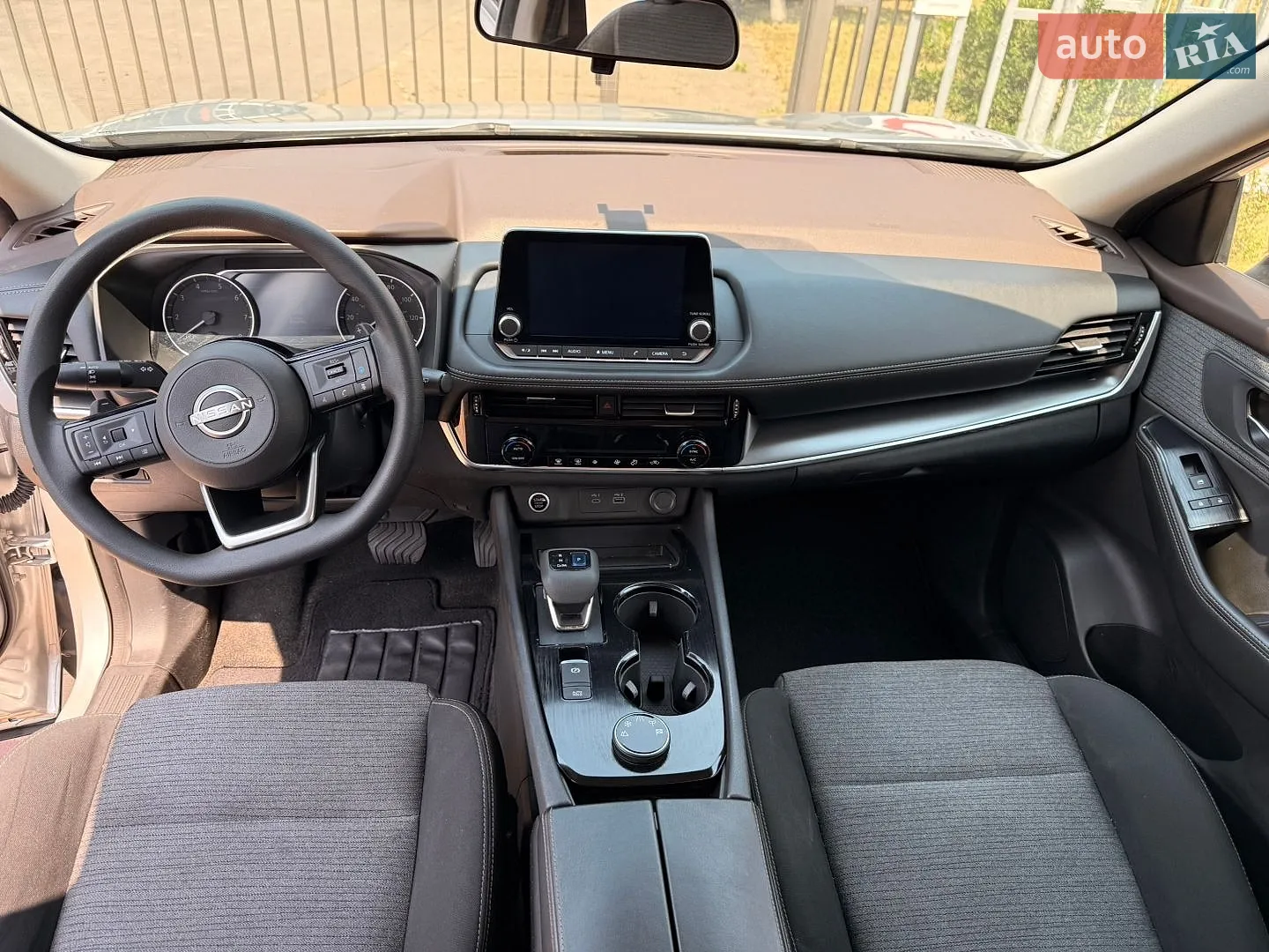 2022 Nissan Rogue - мініатюра 16