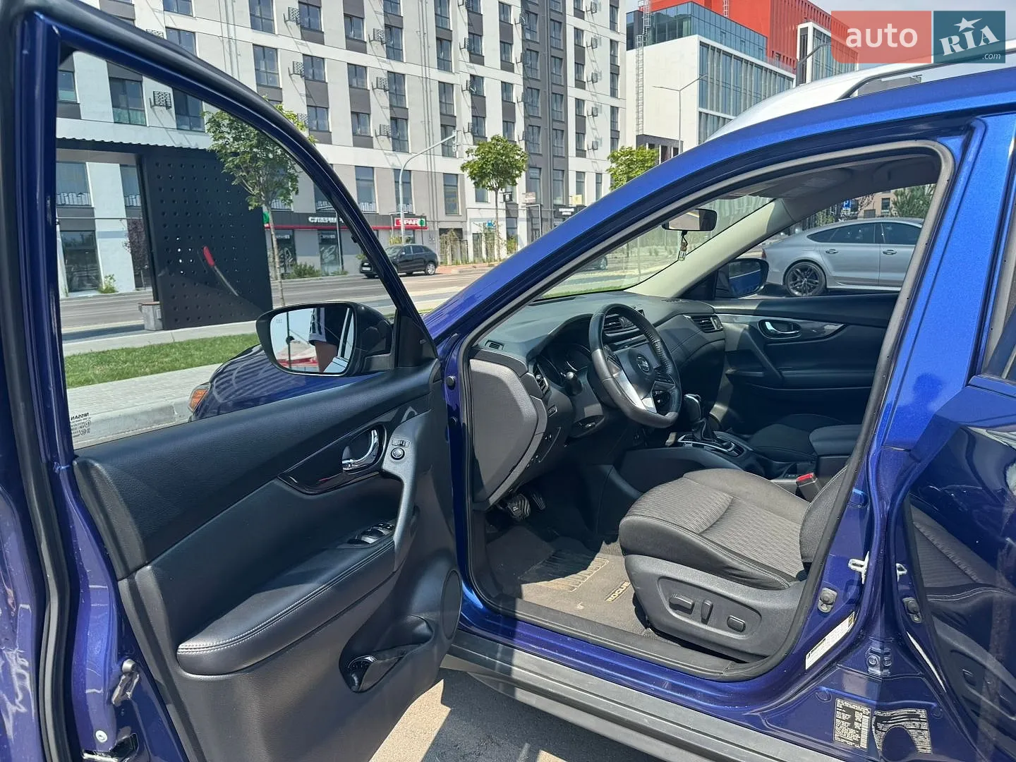 2018 Nissan Rogue - мініатюра 14