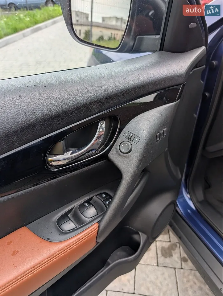 2016 Nissan Rogue - мініатюра 25
