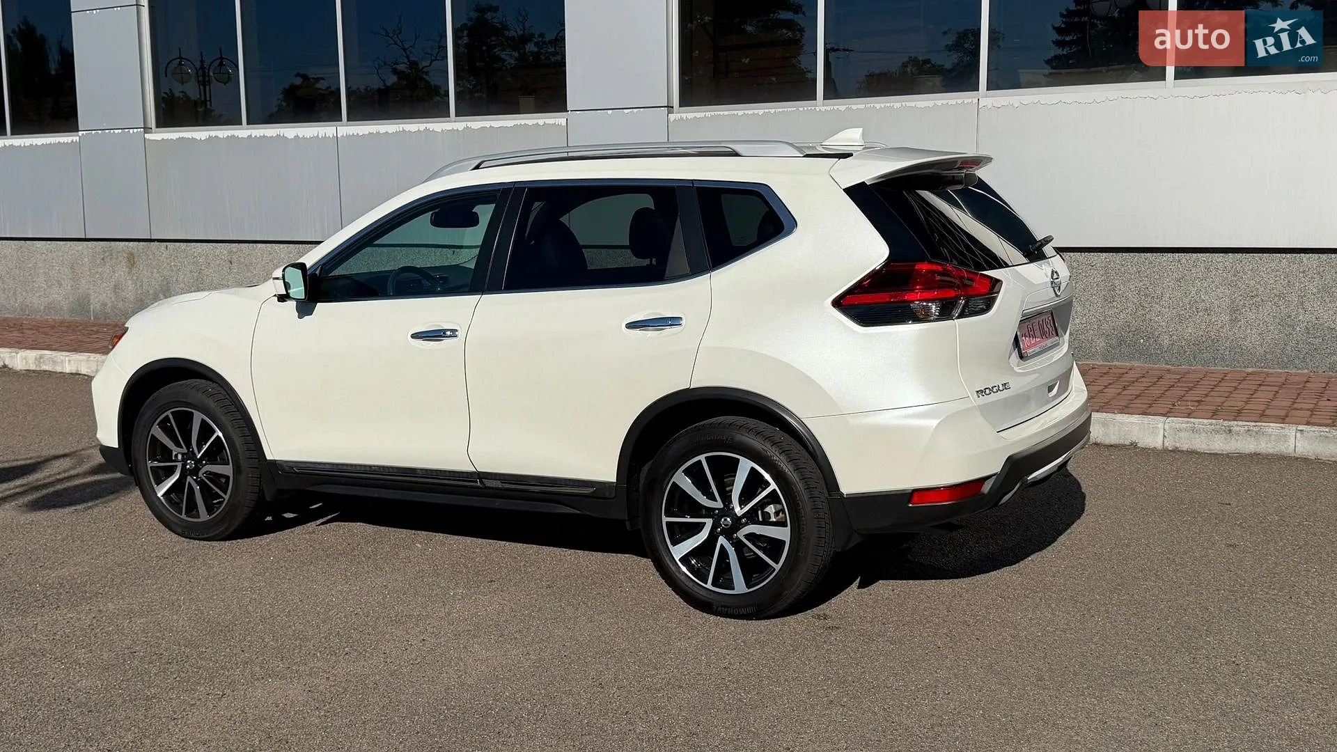 2016 Nissan Rogue - мініатюра 12