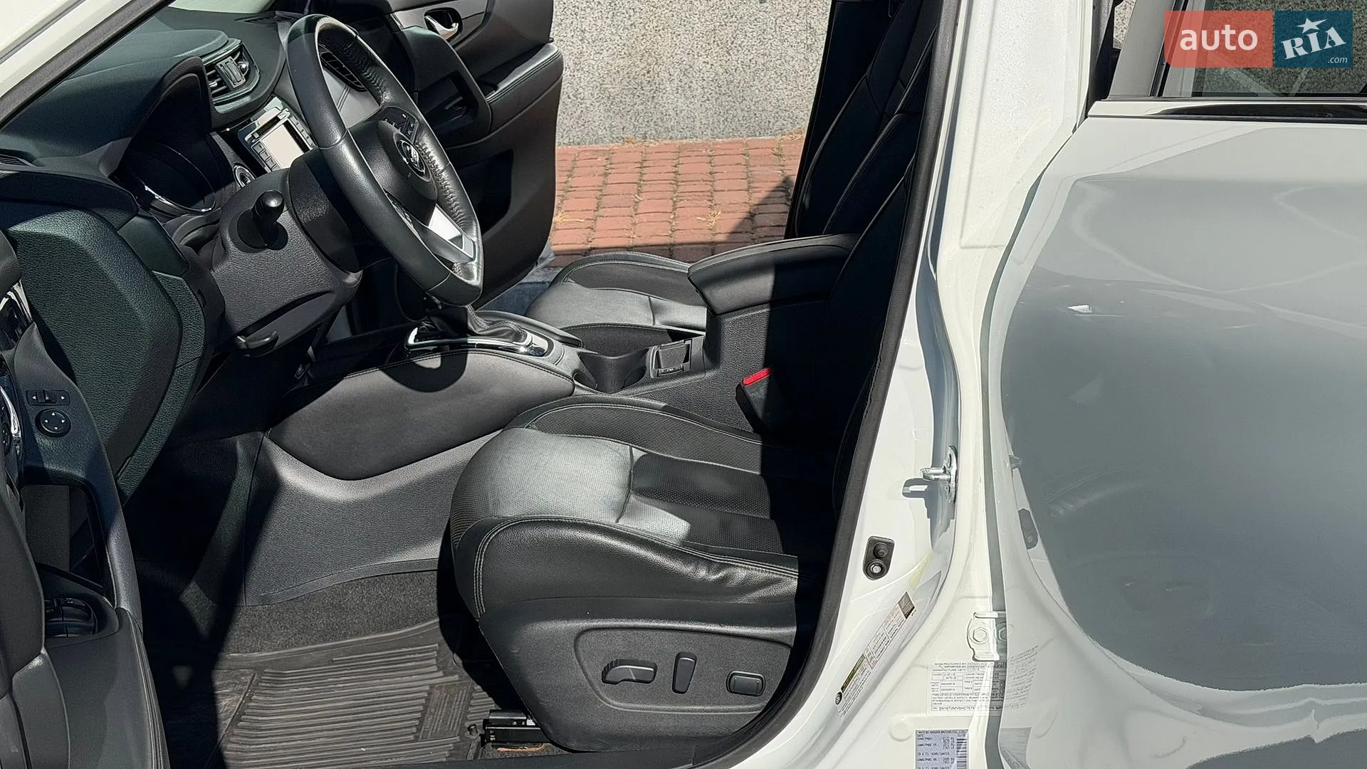 2016 Nissan Rogue - мініатюра 21