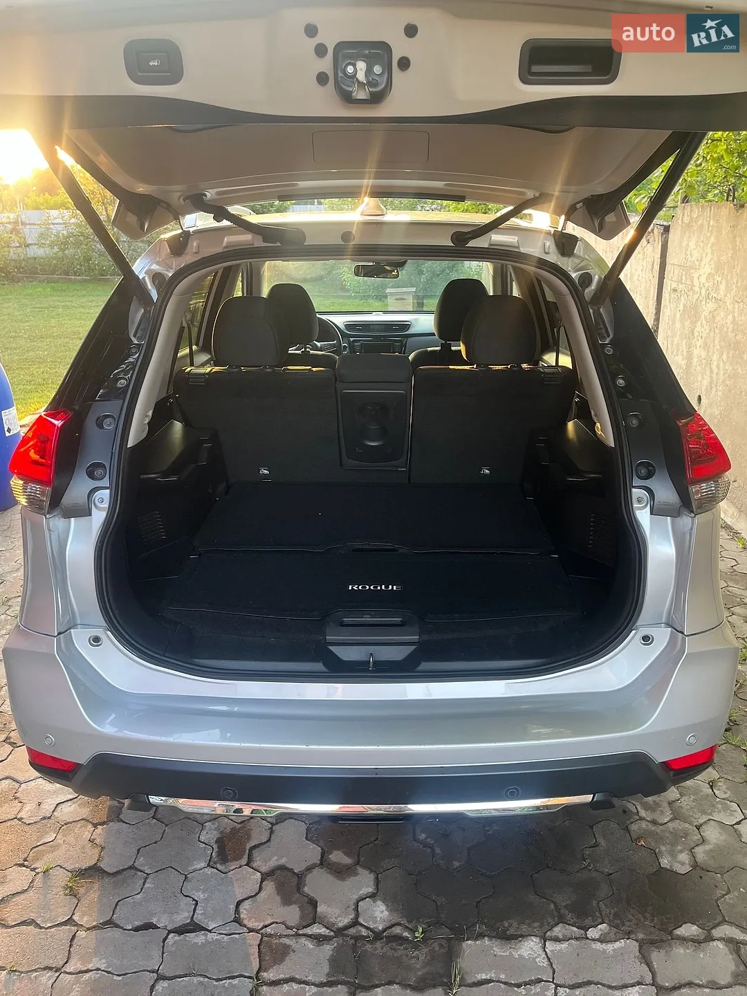 2018 Nissan Rogue - мініатюра 8