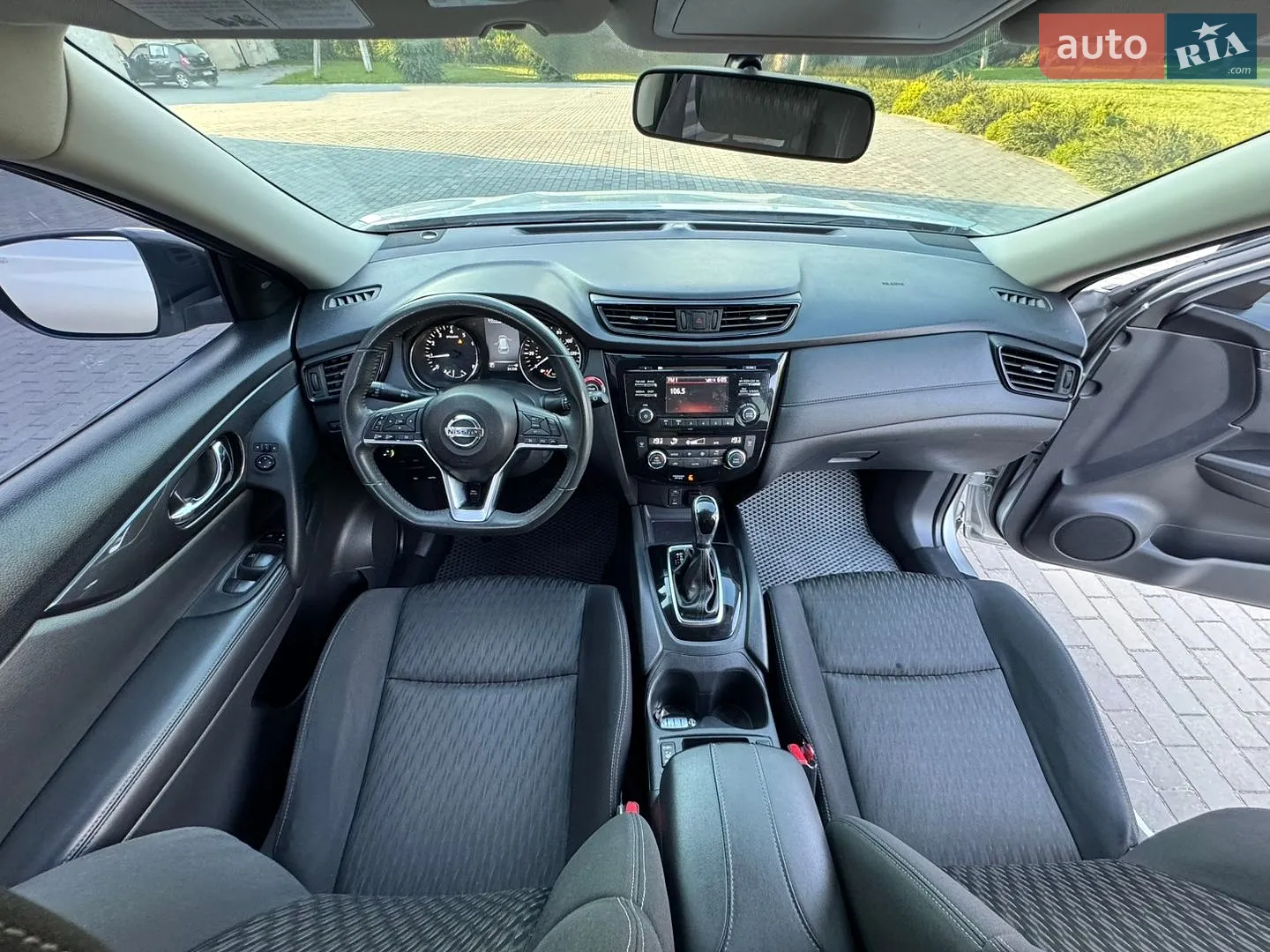 2016 Nissan Rogue - мініатюра 26