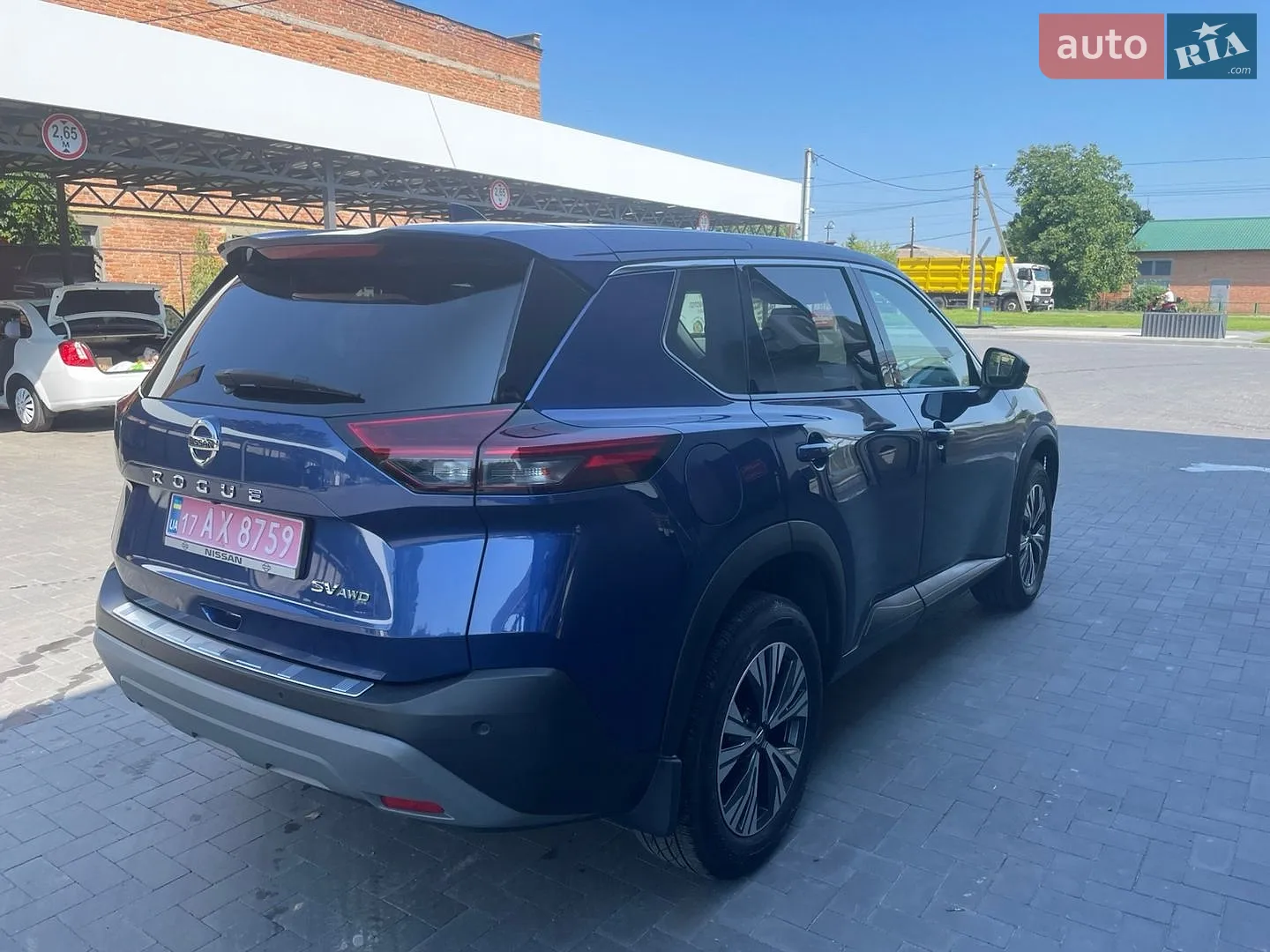 2021 Nissan Rogue - мініатюра 6