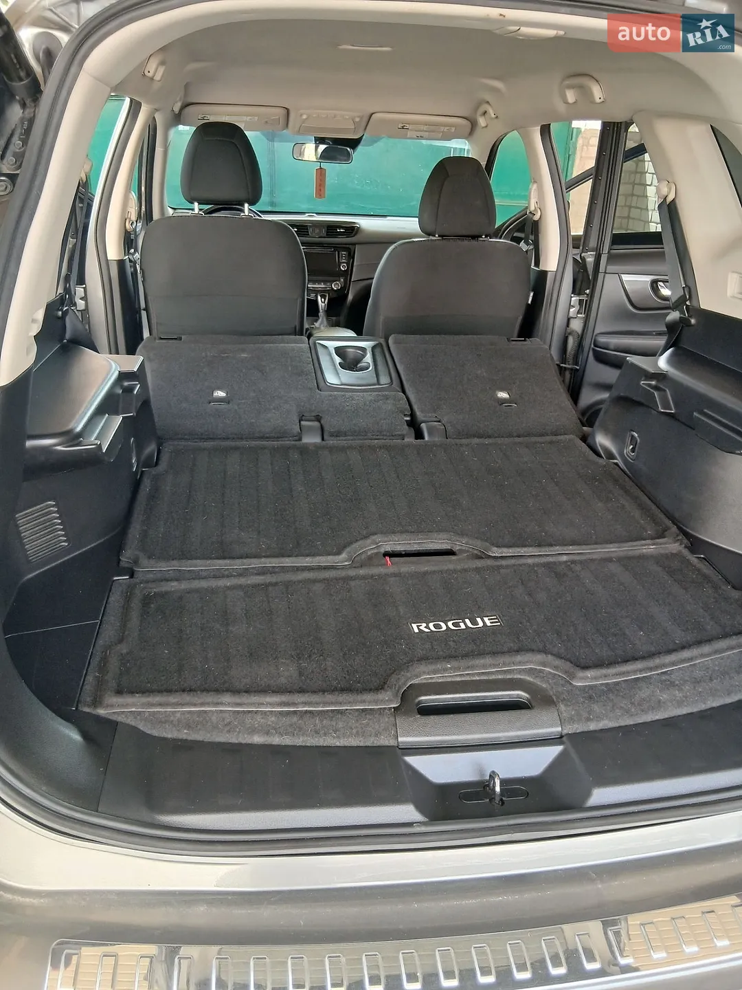 2019 Nissan Rogue - мініатюра 17