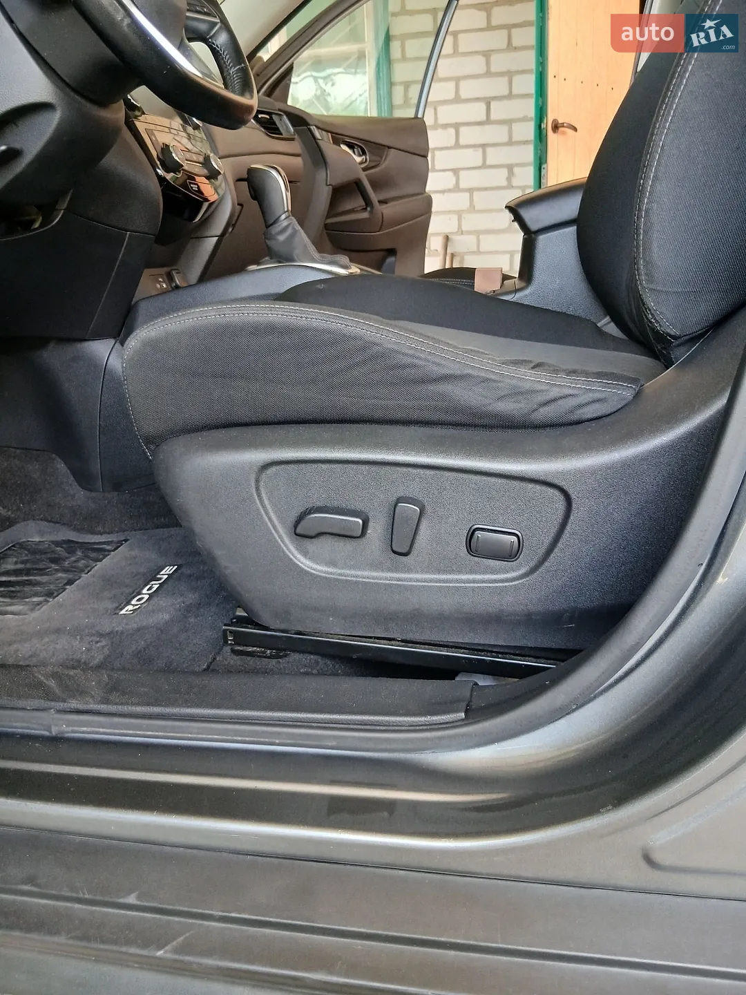 2019 Nissan Rogue - мініатюра 20