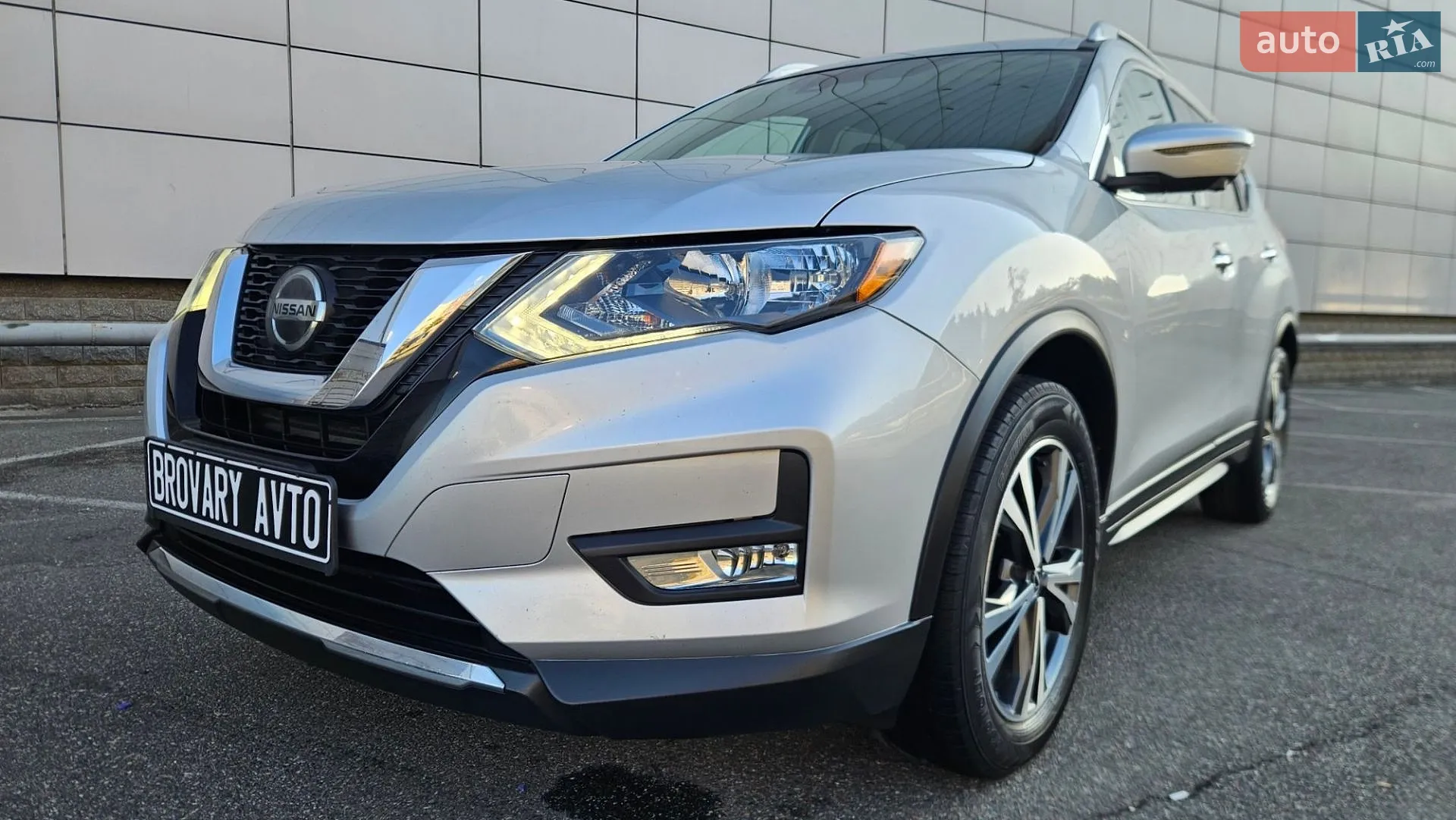 2019 Nissan Rogue - мініатюра 2