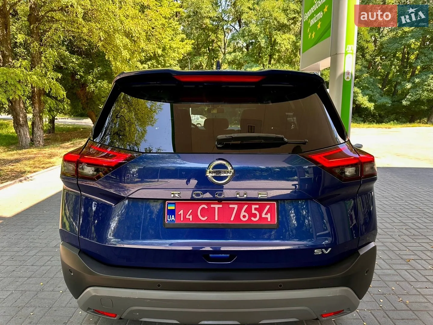 2021 Nissan Rogue - мініатюра 17