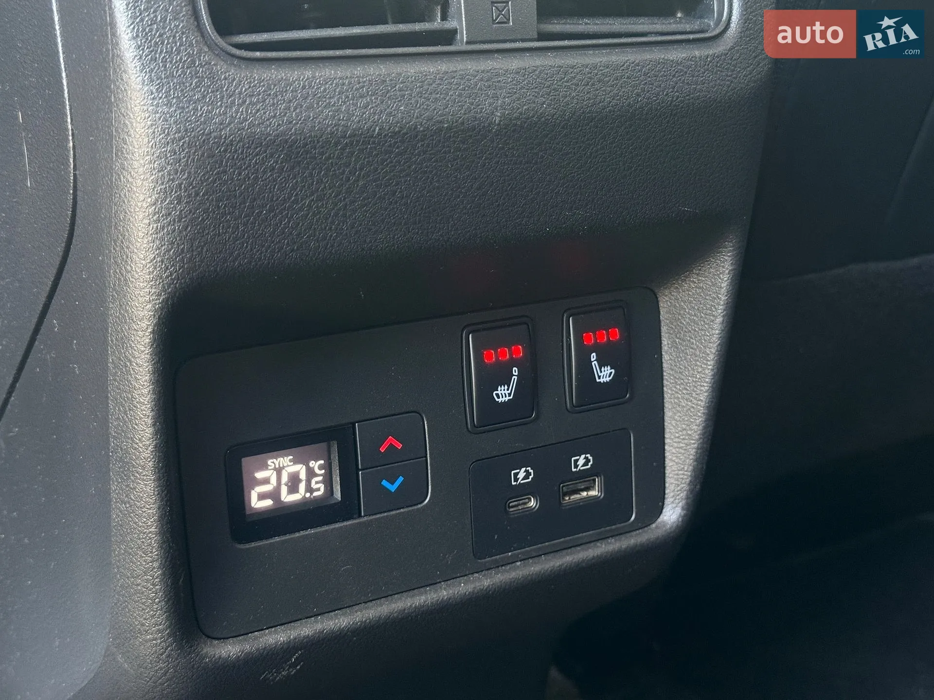 2021 Nissan Rogue - мініатюра 24