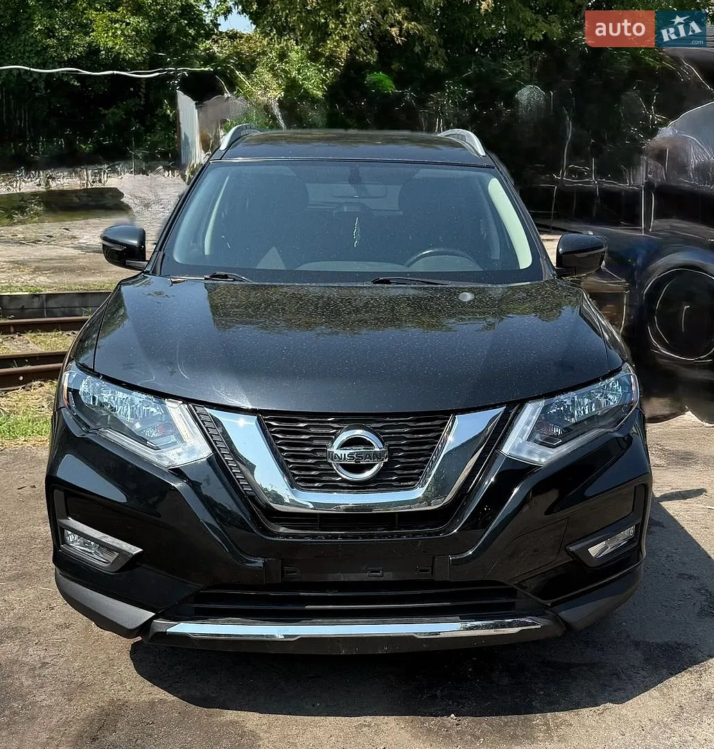 2017 Nissan Rogue - фото 1