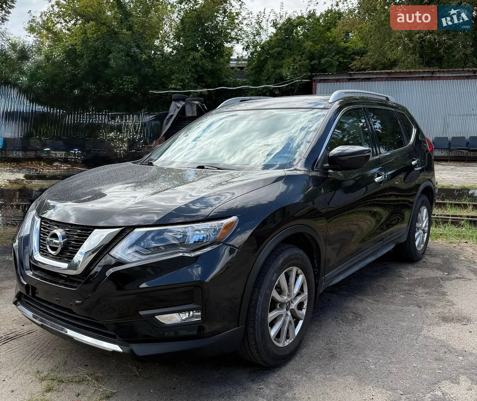 2017 Nissan Rogue - мініатюра 3