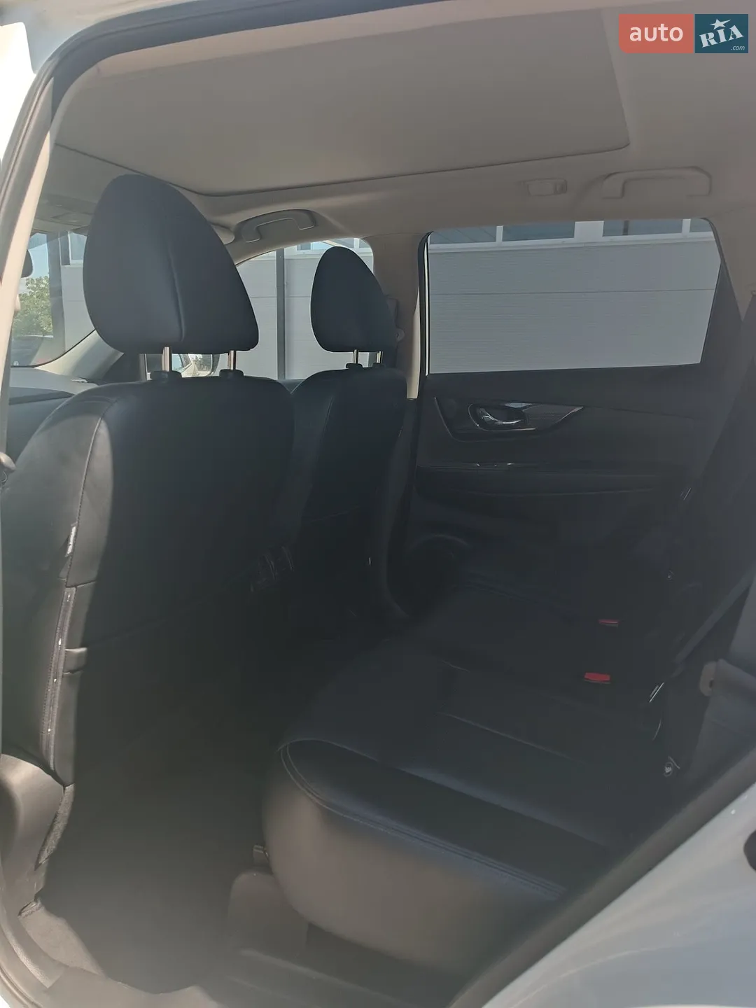 2018 Nissan Rogue - мініатюра 27