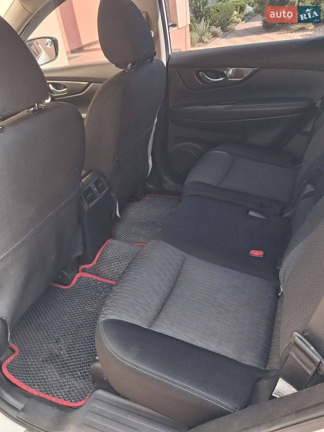2016 Nissan Rogue - мініатюра 8