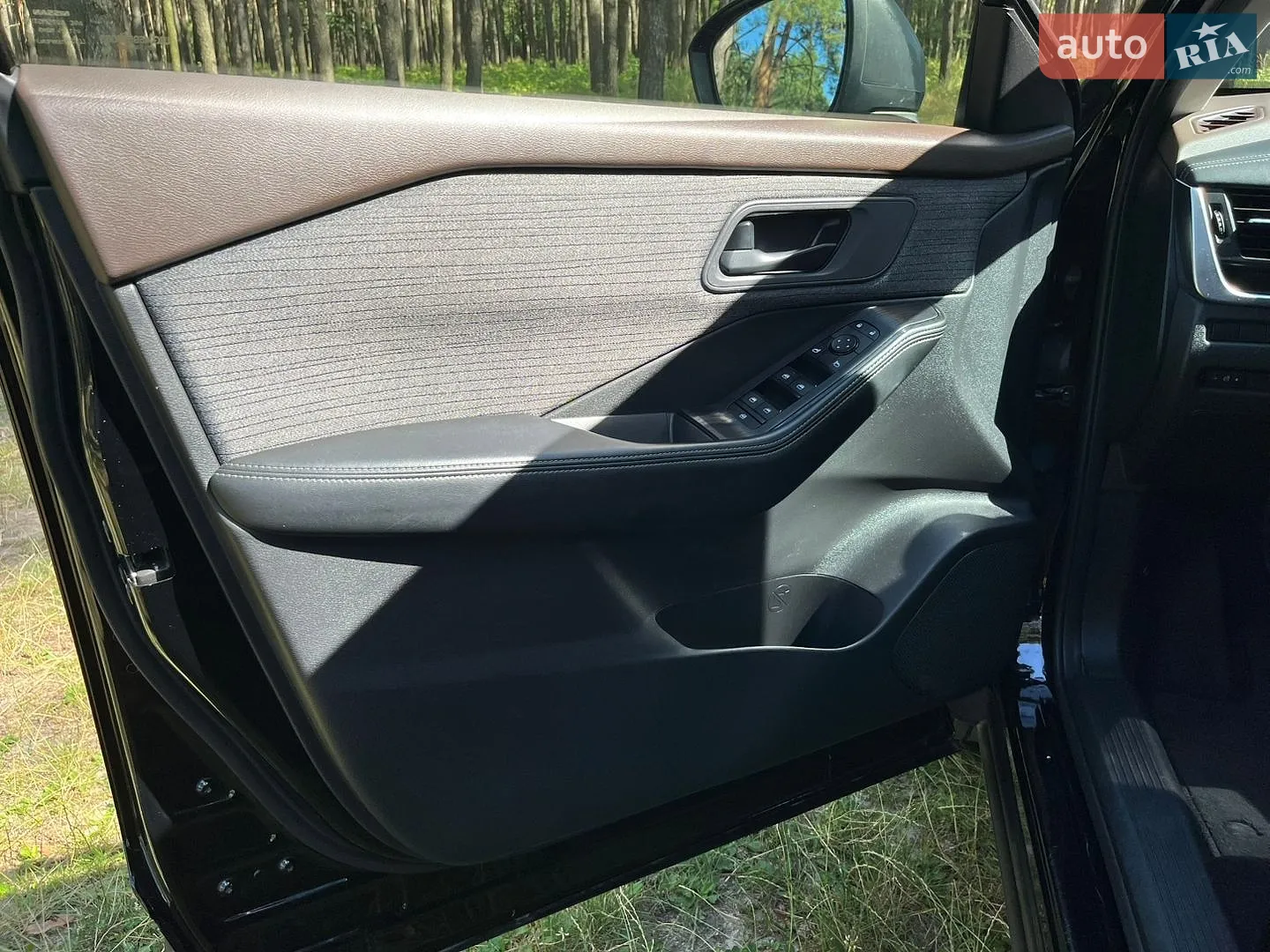 2020 Nissan Rogue - мініатюра 32