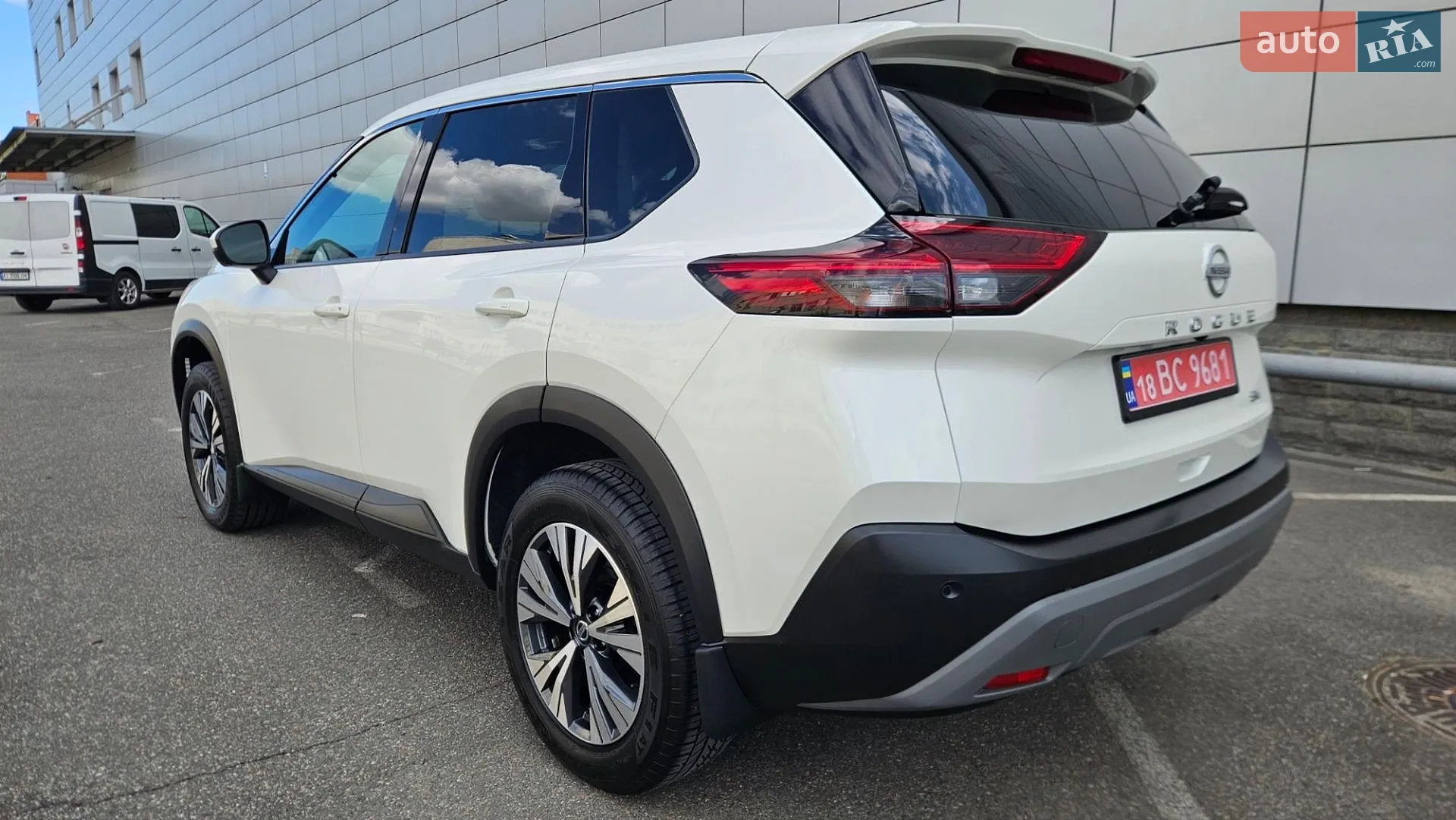 2021 Nissan Rogue - мініатюра 8
