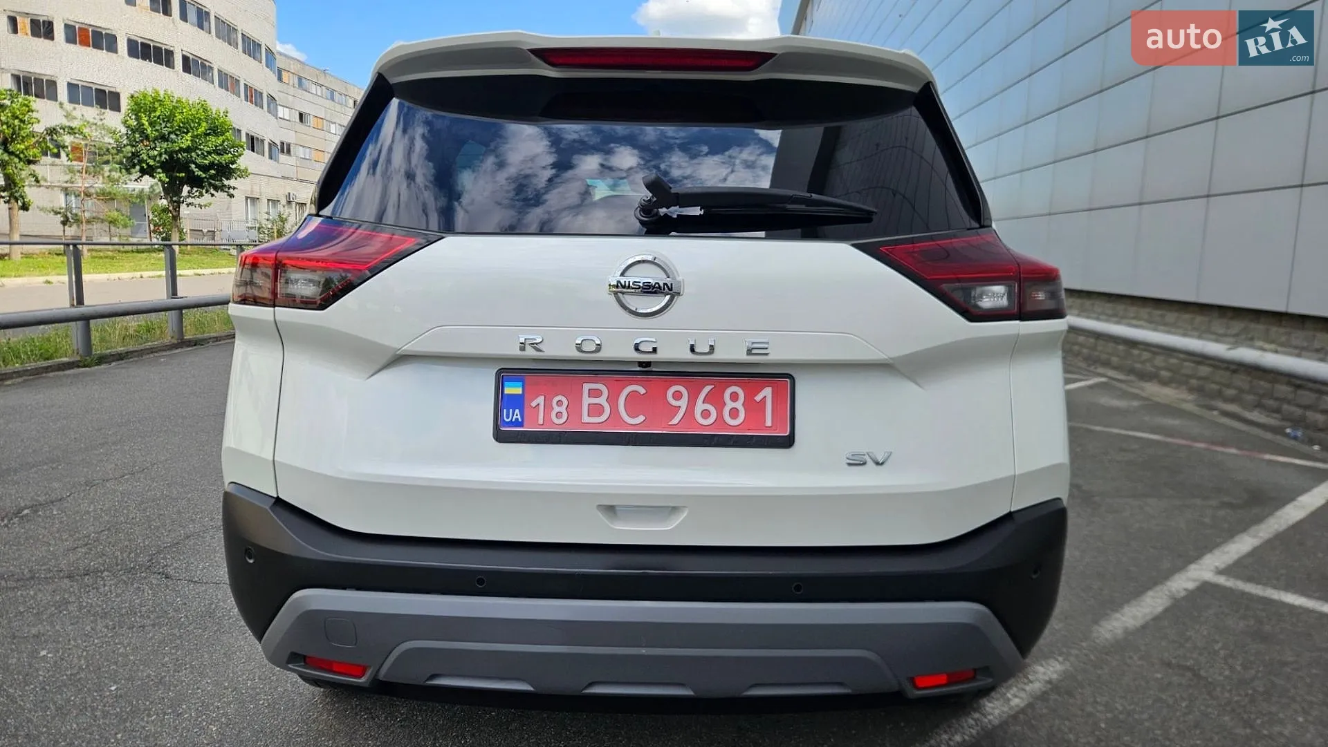 2021 Nissan Rogue - мініатюра 3