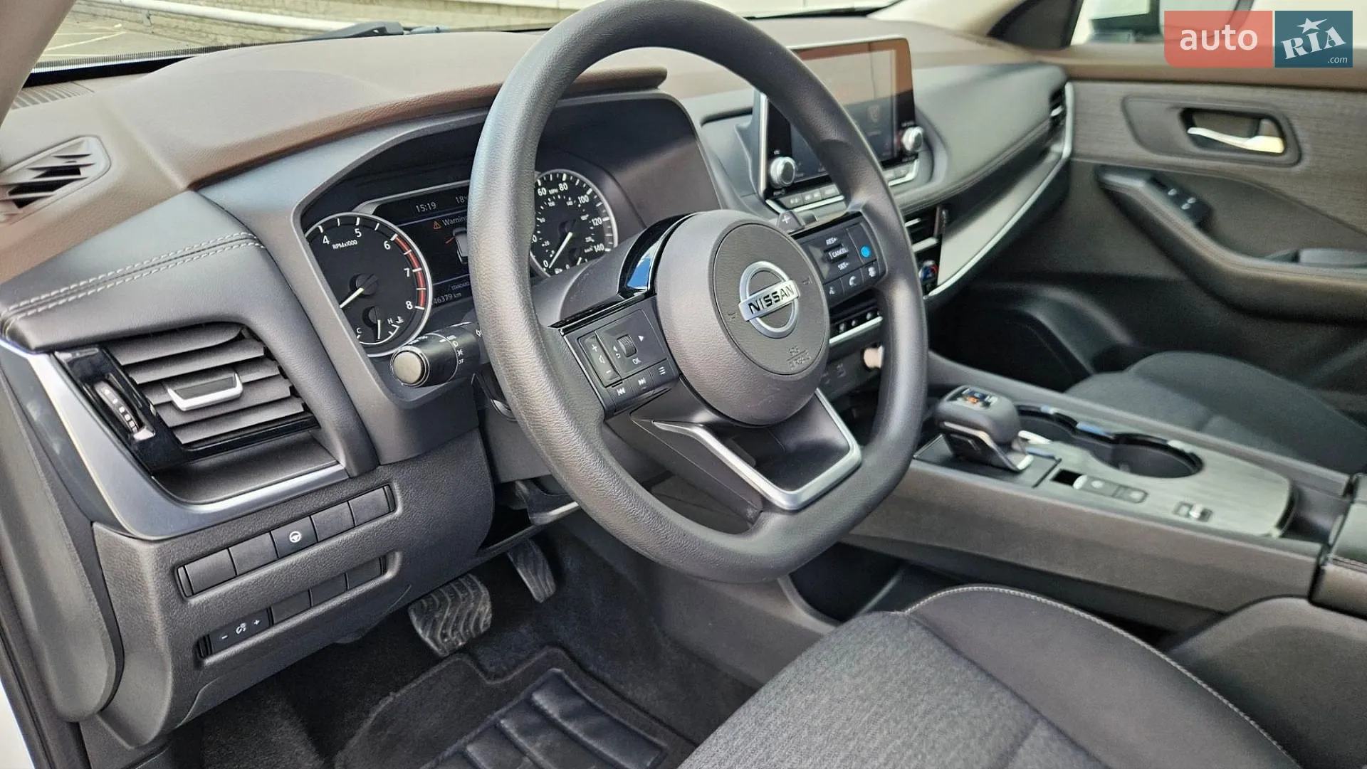 2021 Nissan Rogue - мініатюра 17