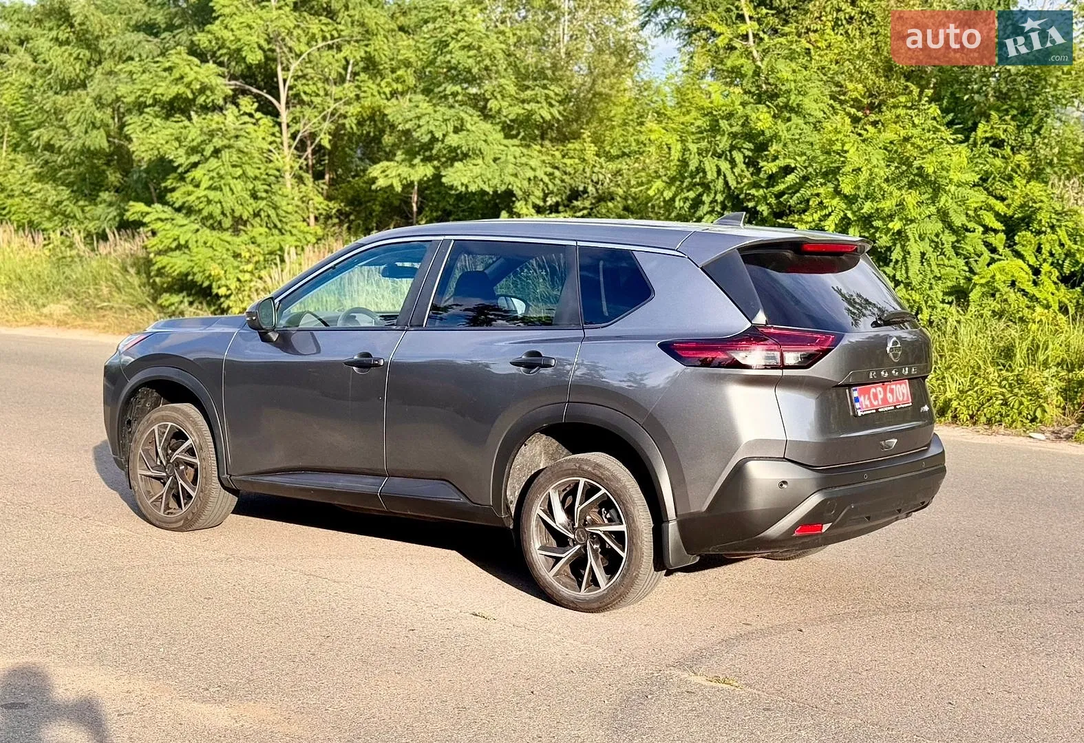 2021 Nissan Rogue - мініатюра 7