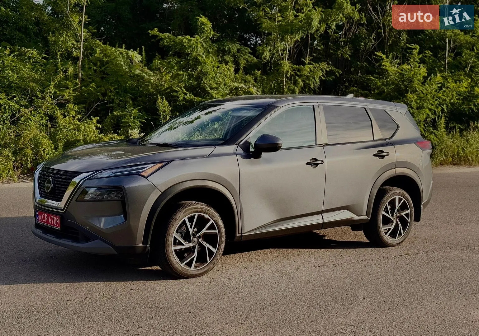 2021 Nissan Rogue - мініатюра 10