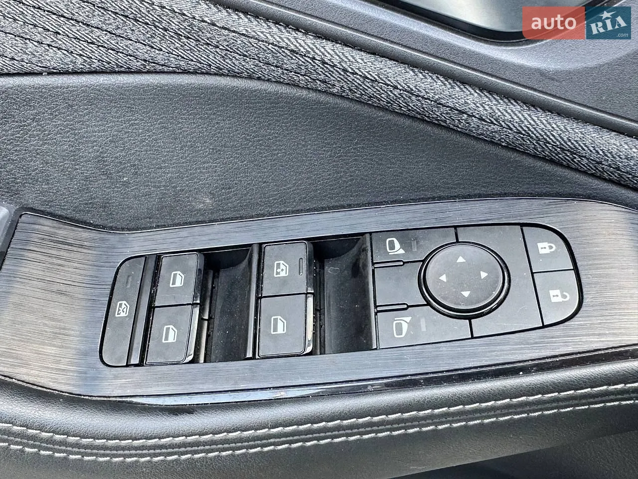 2023 Nissan Rogue - мініатюра 17