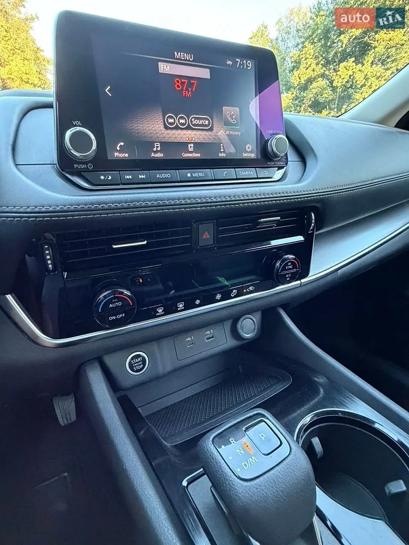 2021 Nissan Rogue - мініатюра 15