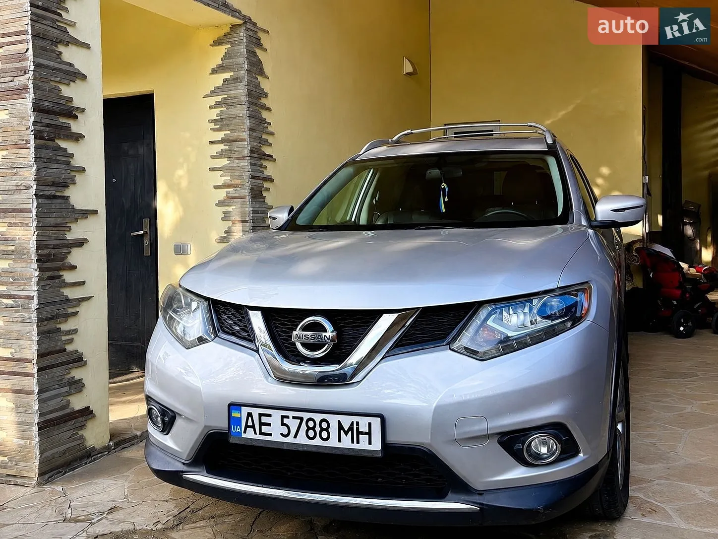 2016 Nissan Rogue - фото 1