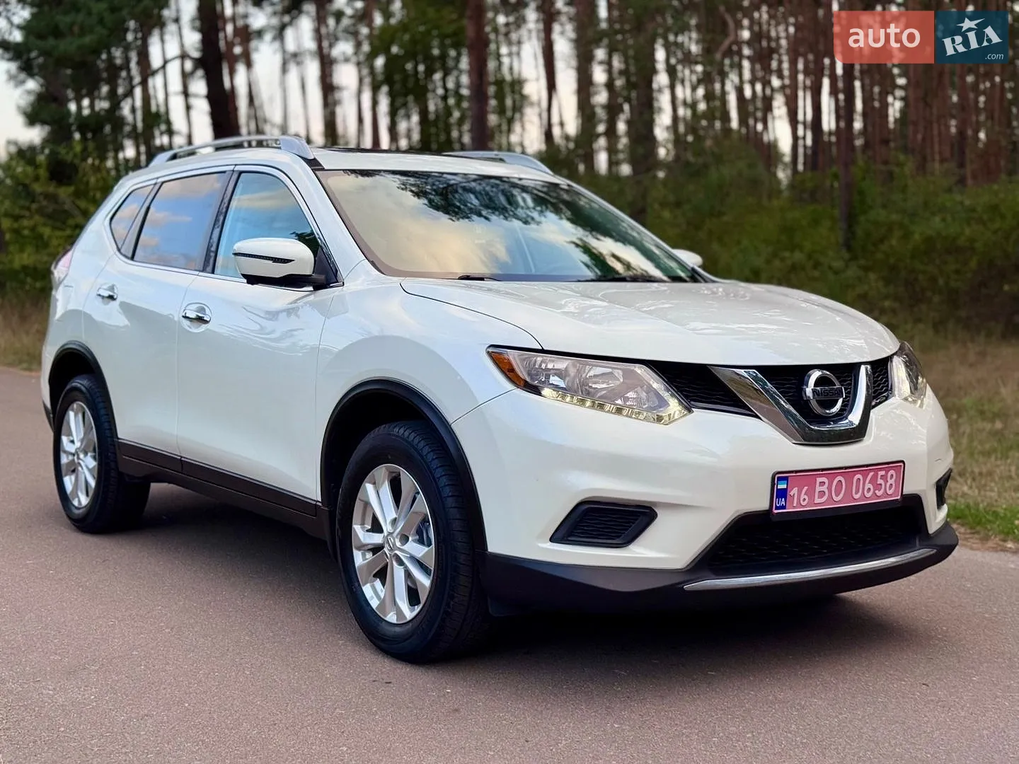 2016 Nissan Rogue - мініатюра 8