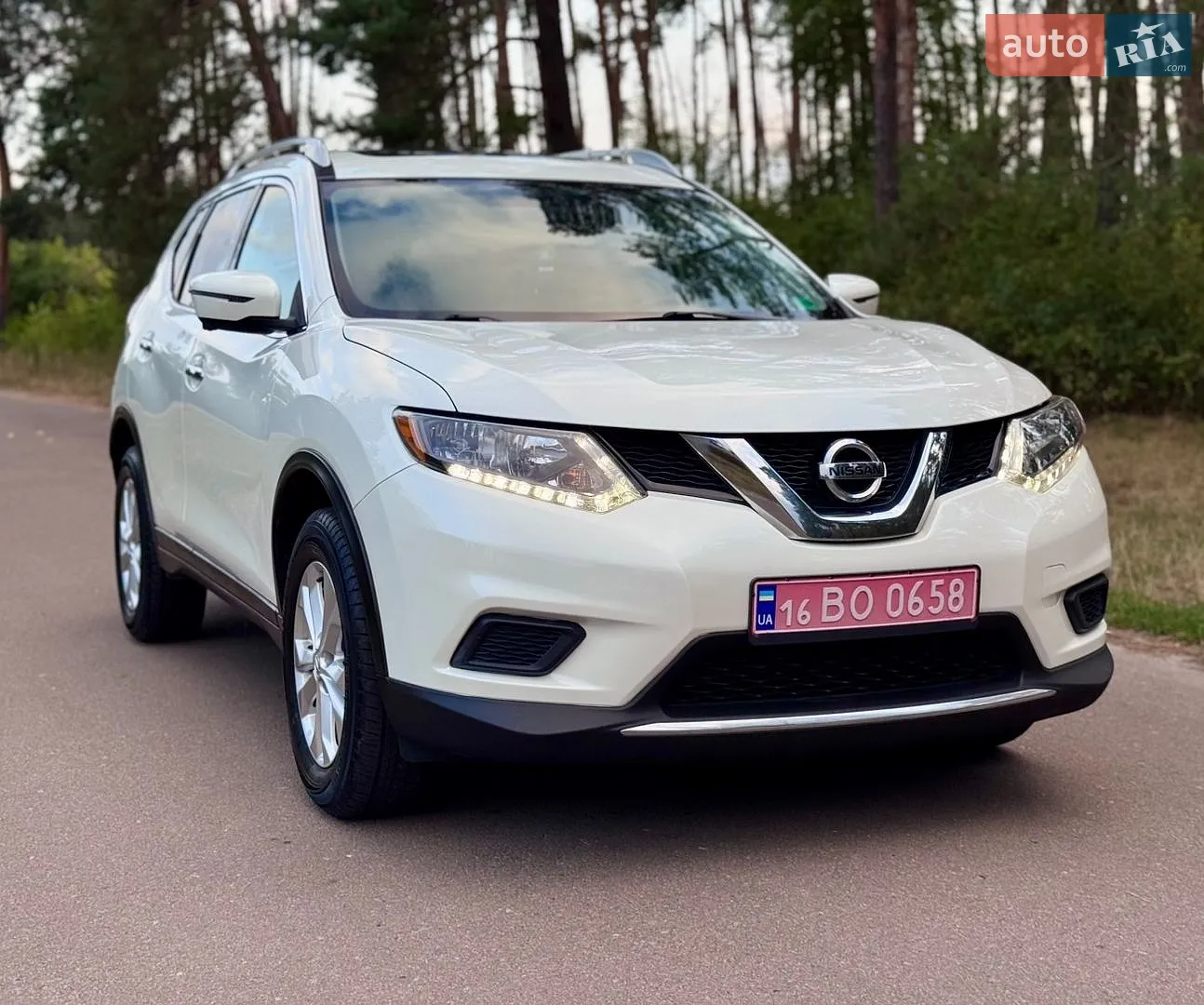 2016 Nissan Rogue - мініатюра 9