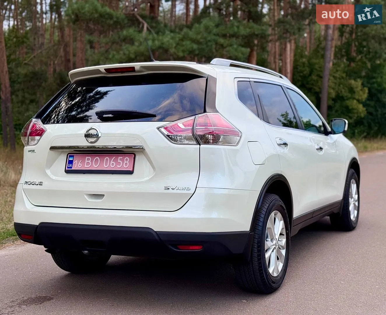2016 Nissan Rogue - мініатюра 15