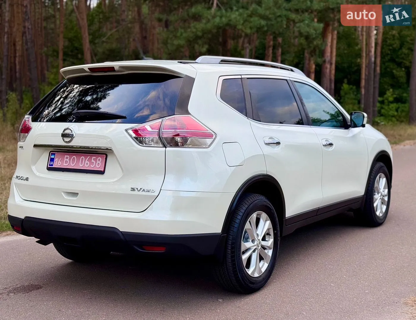 2016 Nissan Rogue - мініатюра 16