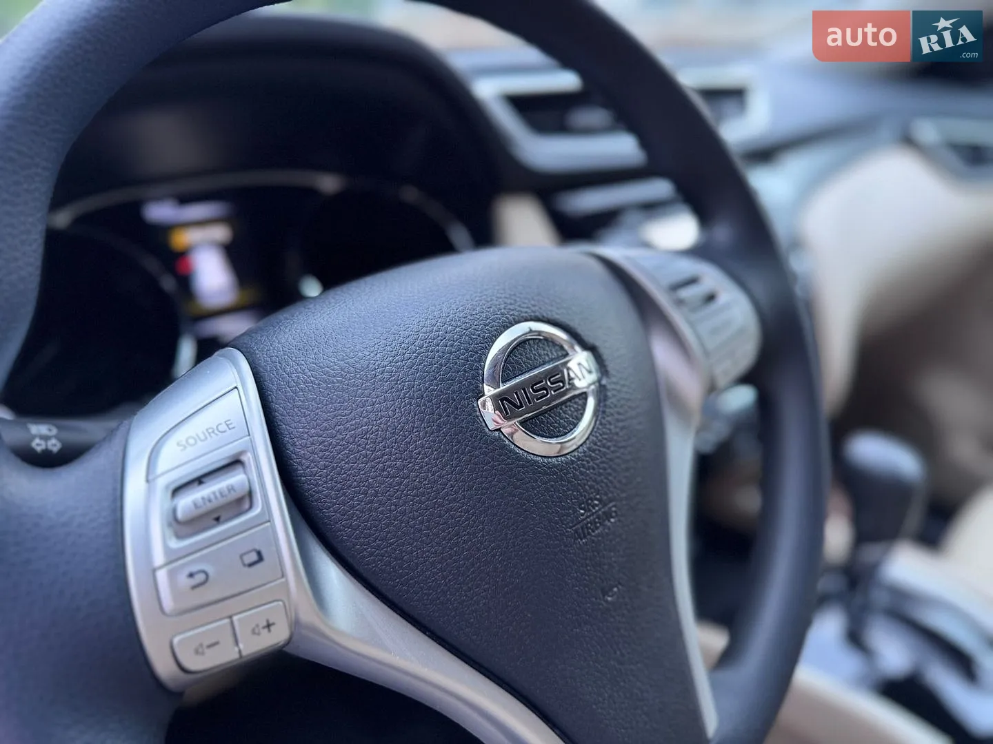 2016 Nissan Rogue - мініатюра 36