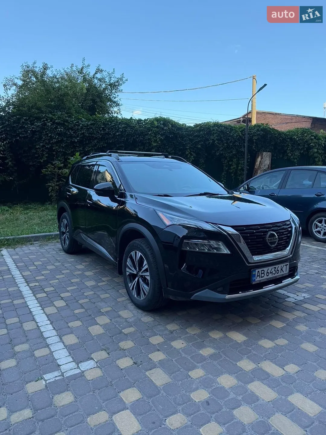 2021 Nissan Rogue - мініатюра 2