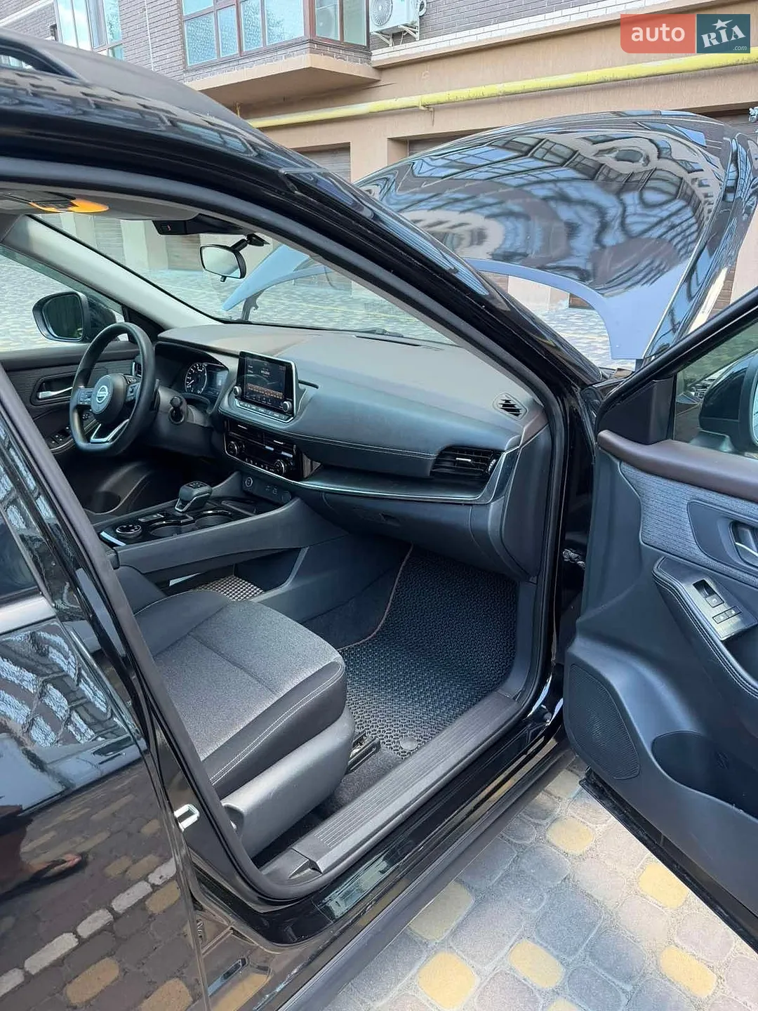2021 Nissan Rogue - мініатюра 15